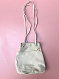 B2B Bucket Bag
